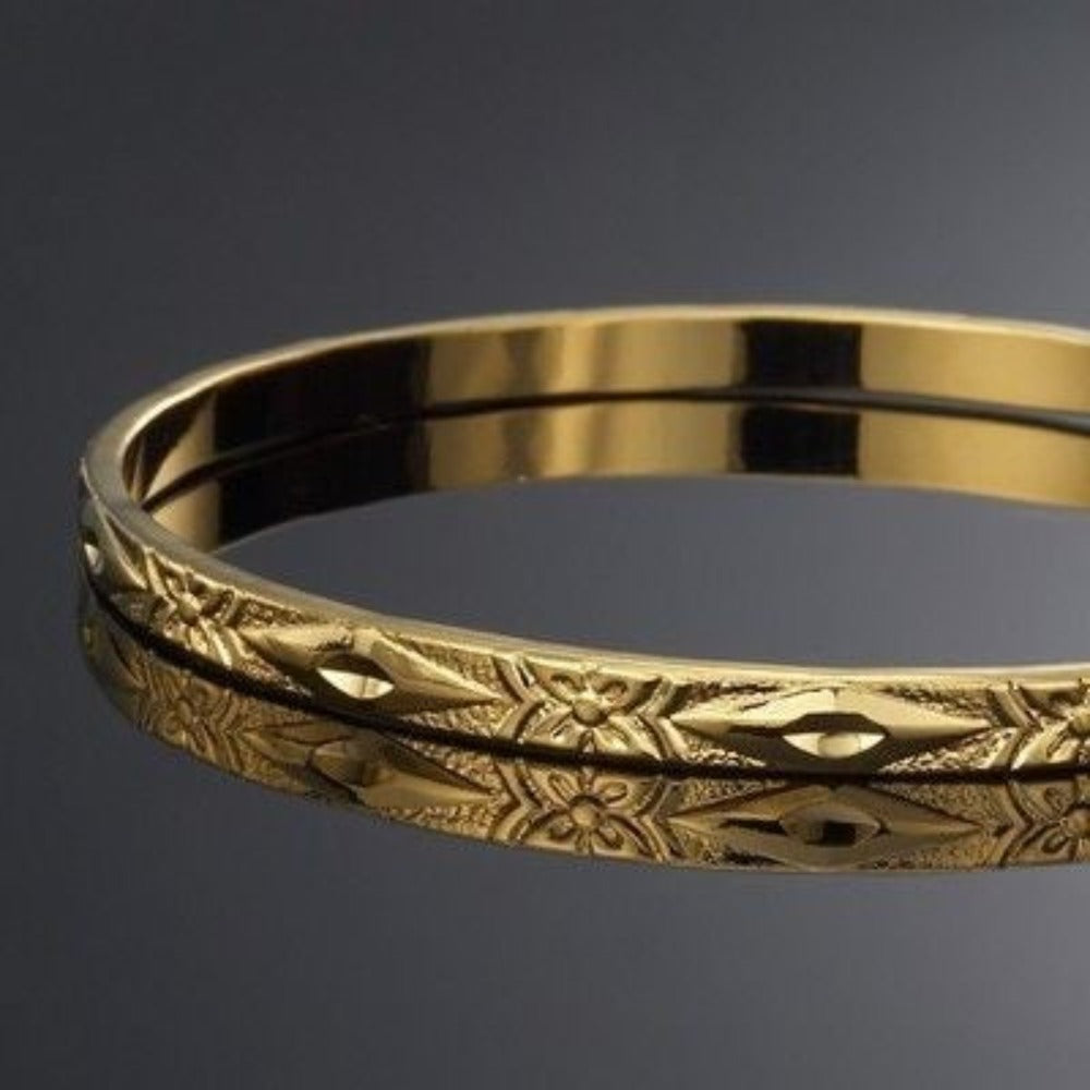 18ct Heavy Yellow Gold Plated Filigree Plain 4.5mm Bangle - USA Made