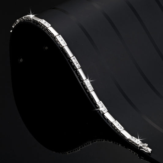 7" Tennis Bracelet Featuring 27 Crystals by Swarovski®