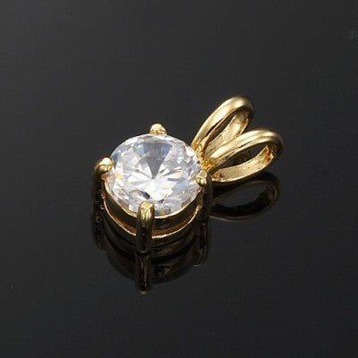 Anhänger mit schwerem Gelbgold plattiert, rund, mit künstlichem Diamanten, hergestellt in den USA