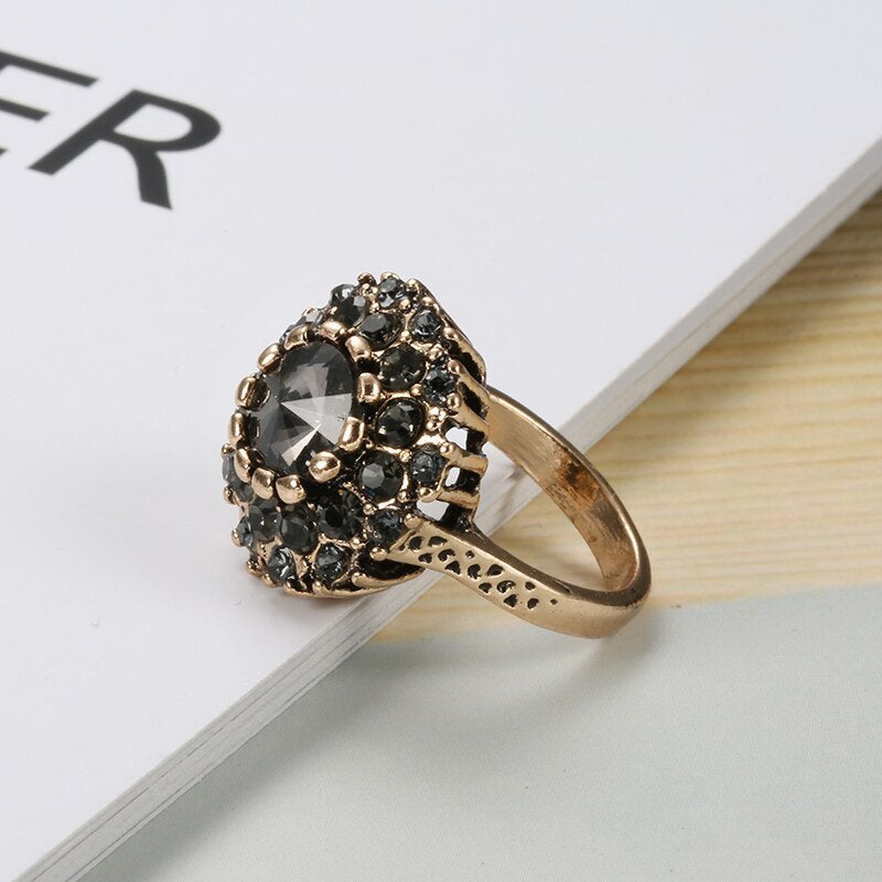 Vintage Antique Statement Black & Bronze Boho Ring